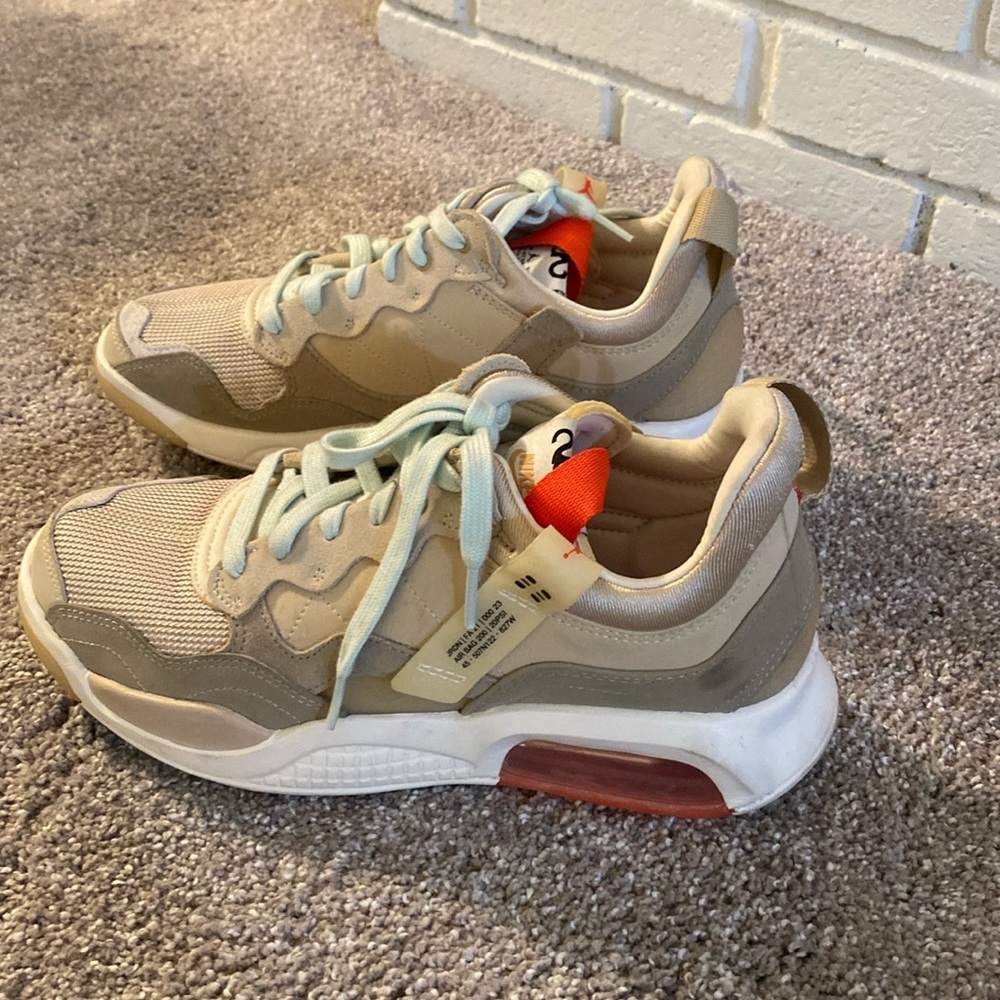 Nike Jordan MA2